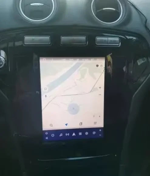 FORD MONDEO [2011–2013] – Boutons en haut - Grand Écran