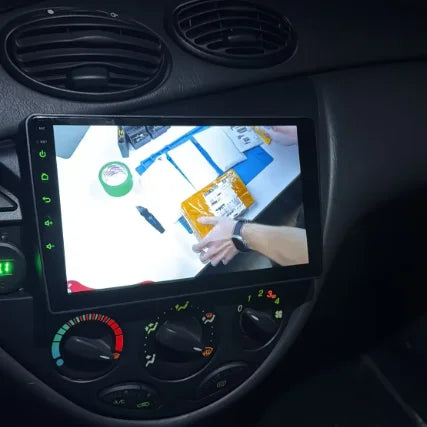 FORD FOCUS [1998–2004]