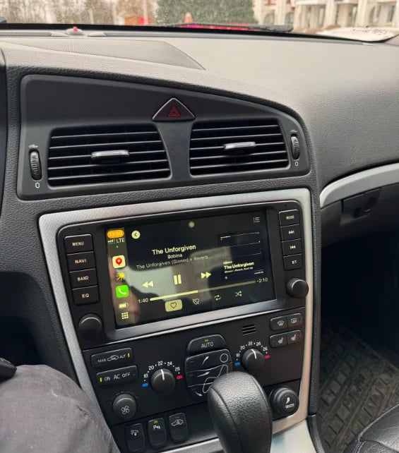 VOLVO V40 [2005–2009]