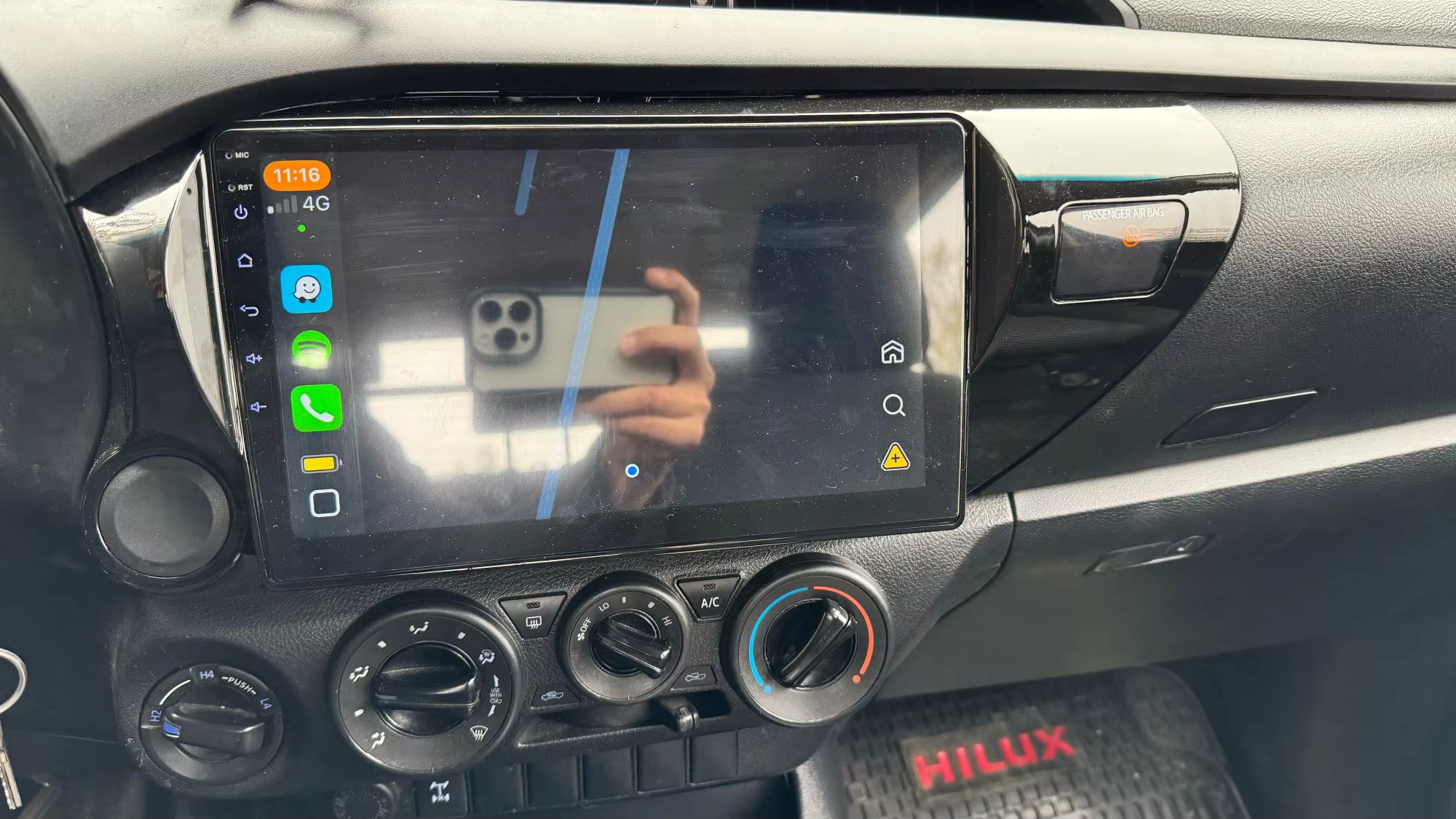Toyota Hilux [2015–2023]
